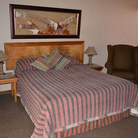 Jacaranda Lodge Polokwane Kültér fotó