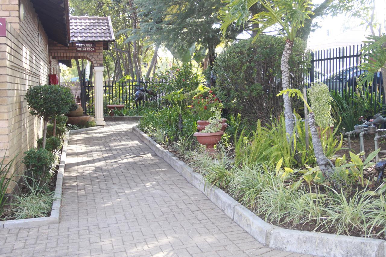 Jacaranda Lodge Polokwane Kültér fotó